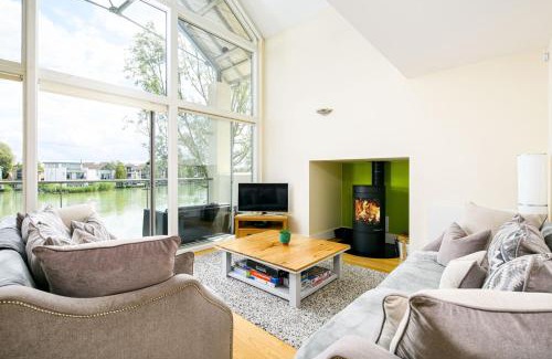 Cirencester Casa | Cygnet Lodge HM97 Lower Mill Estate Cotswolds
