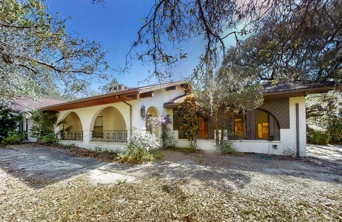East Lake Casa | Cypress Run Daydream