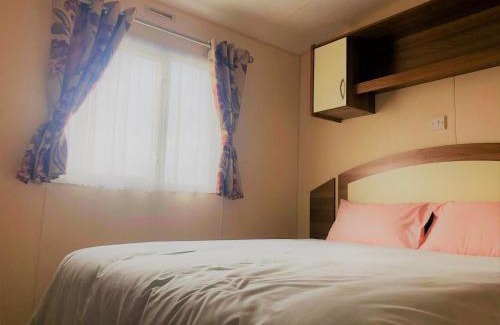 Ingoldmells Casa | Cypress Superior Holiday Home