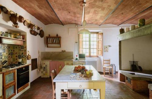 Castellina in Chianti Casa | CYPRESSES VILLA with PRIVATE SWIMMING POOL
