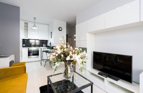 Wilda Apartamento | Czarnieckiego 4B | Bright Apartment | Parking