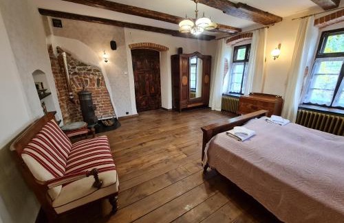 Myslakowice Casa | Czerwony Dworek 8 - Agroturystyka Karkonosze
