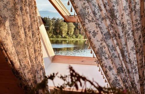 Płaska Casa | CzillasOrle luksusowy dom nad samym brzegiem jeziora Orle koło Augustowa