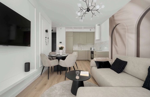 Wroclaw City Center Apartamento | Czysta 4 Wrocław | Stylish, Beige Apartment | Balcony | Parking