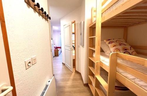 Plagne 1800 Apartamento | Départ Skis