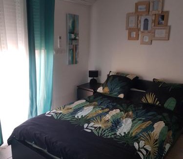 Saint-Gilles Apartamento | Dépendance 29m2 climatisée