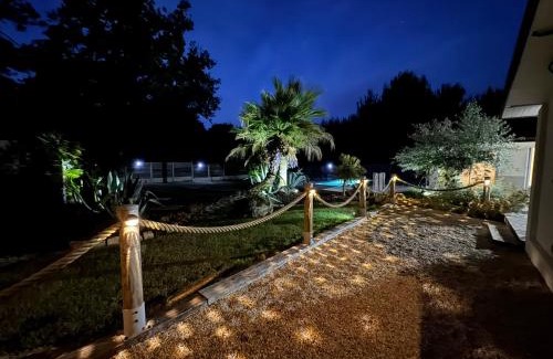Soulac-sur-Mer Casa | Dépendance avec piscine et spa partagés - plage 130 m