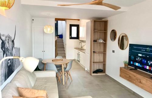 Zahara de los Atunes Apartamento | Dúplex con jardín ZAHARA PUEBLO