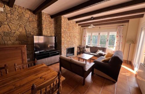 Segura de la Sierra Apartamento | Dúplex Río Madera