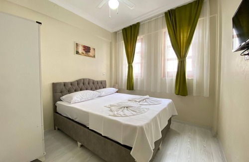 Kusadasi Casa | Düsseldorf Pansiyon