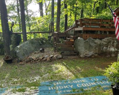 Friendsville Otro | D&B Happy Campers