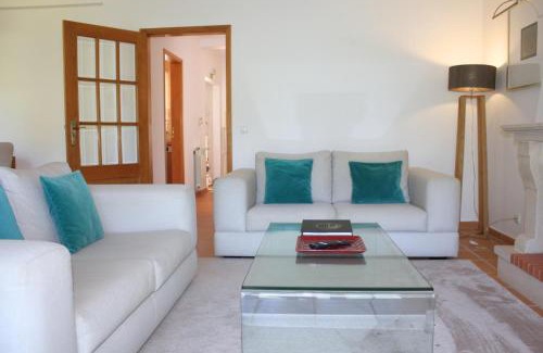 Praia del Rei Apartamento | D. Duarte Townhouse