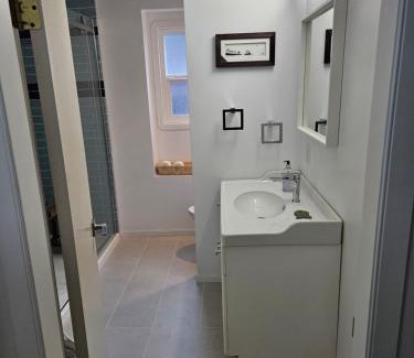 Sidney Apartamento | D&G Suite Retreat