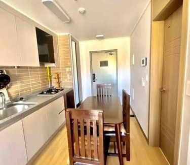 Clark Freeport Apartamento | D Heights Studio with Balcony