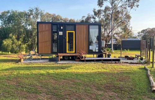 Kudla Casa | D&L Cottage by Tiny Away