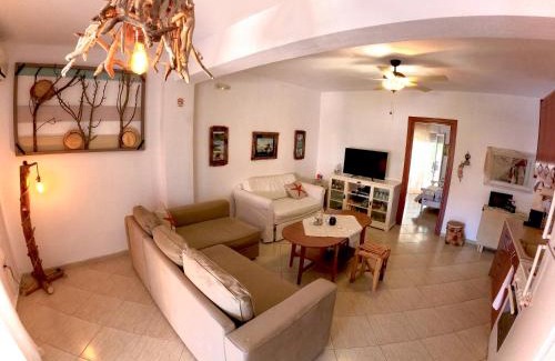 Polichrono Apartamento | D&M apartment