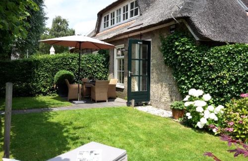 Terherne Apartamento | d'Oude Herbergh, vakantiehuizen aan het water