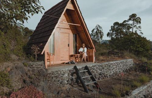Toya Bungkah Otro | D' Tepi Danau Glamping