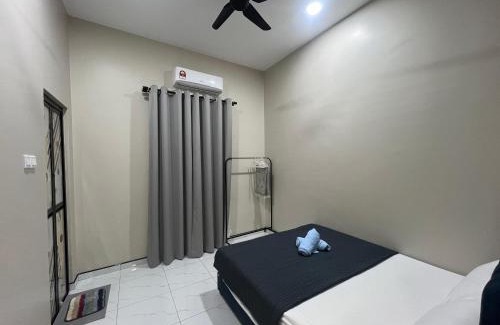 Kuala Terengganu Casa | D' Ulfah Suite & Homestay Kuala Terengganu near Drawbridge Pasar Payang Pantai Batu Burok UMT UNISZA