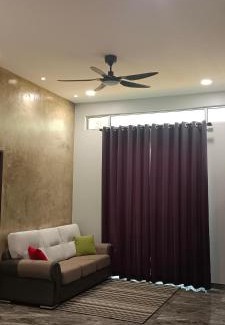 Kuala Terengganu Casa | D' Ulfah Suite & Homestay Kuala Terengganu near Drawbridge Pasar Payang Pantai Batu Burok UMT UNISZA