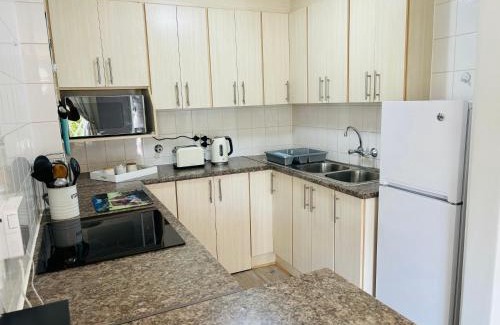 Kenridge Apartamento | D'urban Ridge Self catering Apartment