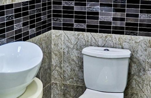 Old-Yundum Apartamento | D White Villas