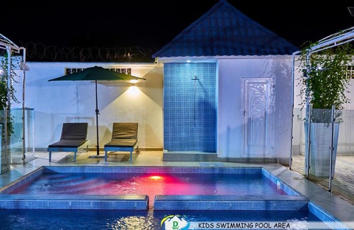 Old-Yundum Apartamento | D White Villas