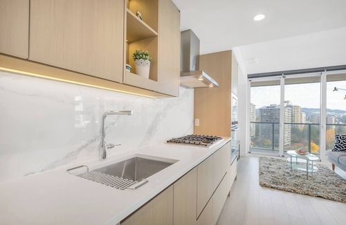 Burnaby Apartamento | D12 - Amazing 2 bedroom in Brentwood