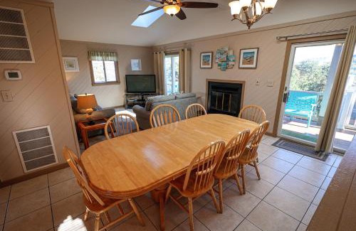 Duck Casa | D127A- Sand Dollar