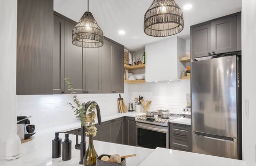 Mount Pleasant Apartamento | D13 - Chic Urban Living in Mount Pleasant