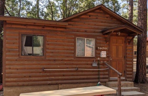 Prescott Cabina | D2 Cabin Rock Climbing, Bouldering, & Ropes Course
