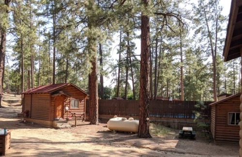 Prescott Cabina | D2 Cabin Rock Climbing, Bouldering, & Ropes Course