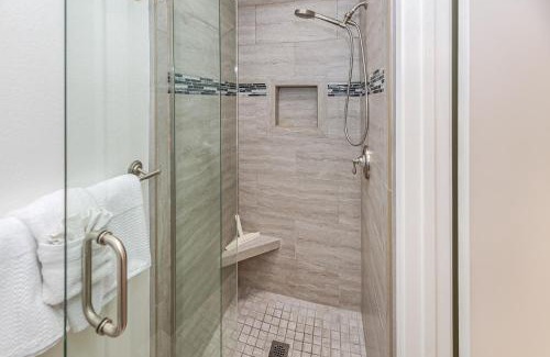 Townsite Casa | D8 - Dolphin View Cottage