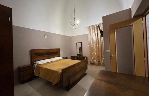 Canosa di Puglia Cama Y Desayuno | Da.Ar