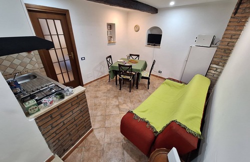 Tivoli Apartamento | Da Aunt Marisa the closest apartment to Villa Gregoriana