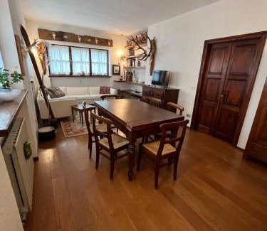 Courmayeur Apartamento | Da Gabriella