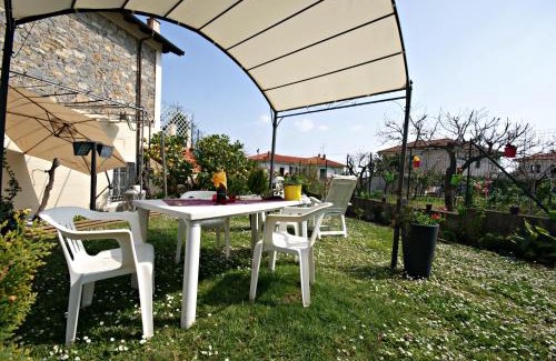Diano Arentino Apartamento | da Marinella