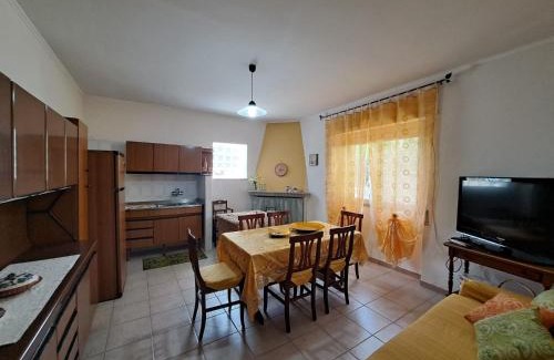 San Giovanni Suergiu Casa | Da "Zia Giovanna"