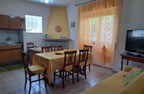 San Giovanni Suergiu Casa | Da "Zia Giovanna"