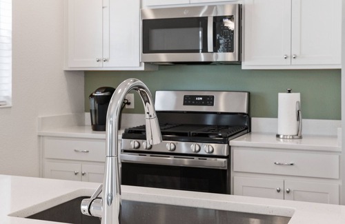 Okahumpka Casa | Dabney Villa - Near Leesburg - GOLF CART - Dog Friendly