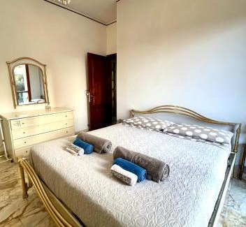 San Martino Apartamento | Daddy's house - maximum car length allowed 420cm