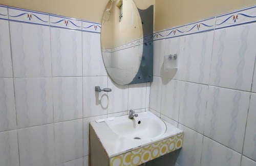 Puerto Princesa City Centre Hotel | Dads Bayview Pension