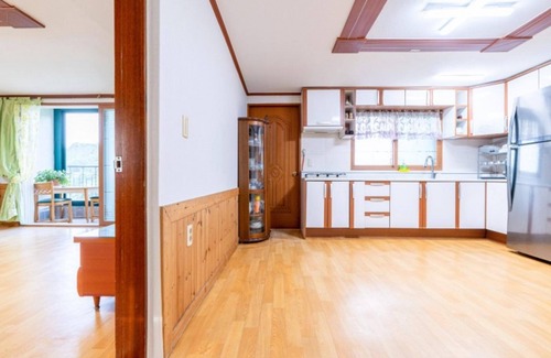 Suwon Casa | Daebudo Bada Solhyangi Pension