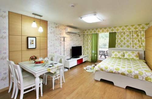 Ansan Casa | Daebudo Sionville Pension