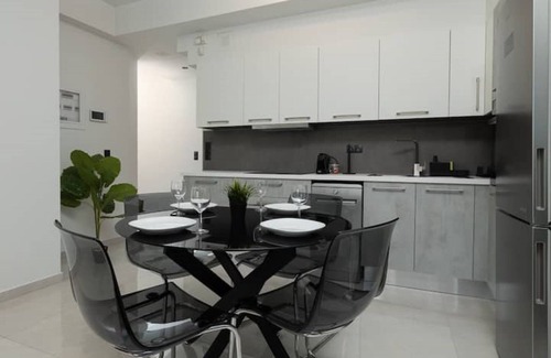 Gazi Apartamento | Daedalus flat - 3' from the metro