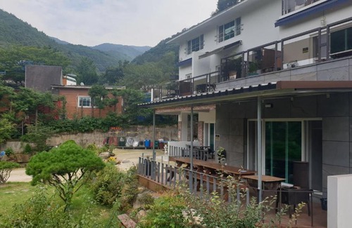 Ulsan Casa | Daeunsan Mountain Valley Pension