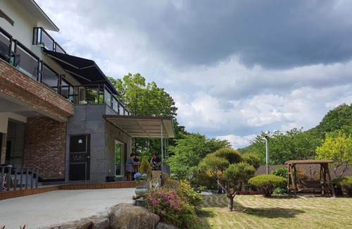 Ulsan Casa | Daeunsan Mountain Valley Pension