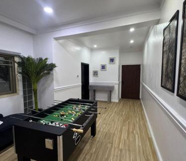Kwara Apartamento | Daffodil House 3 Bed Terrace in Lekki Phase 1 with 24hr Light & Security