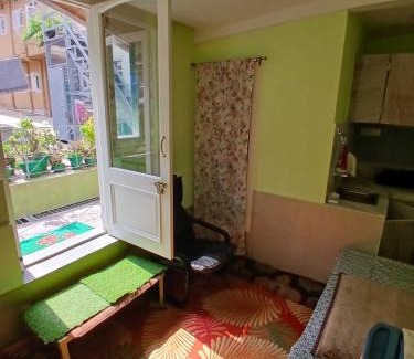 Brein Casa | Daffodil Retreat