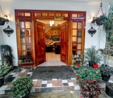 Nallathanniya Casa | Daffodils Inn
